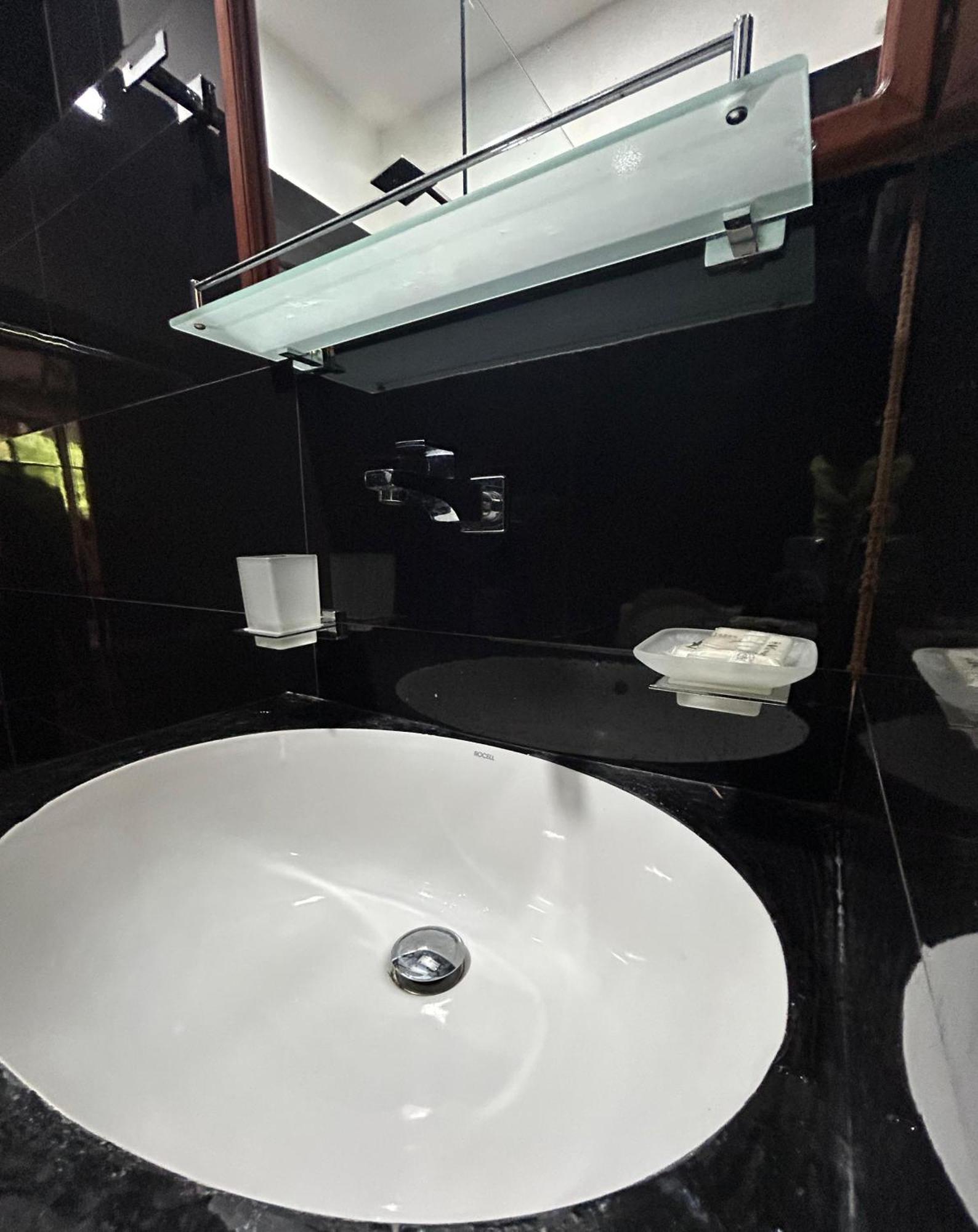 Mihin Villa Bentota Esterno foto